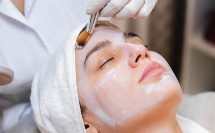 Erikoiskasvohoito Iina Sofia Turku